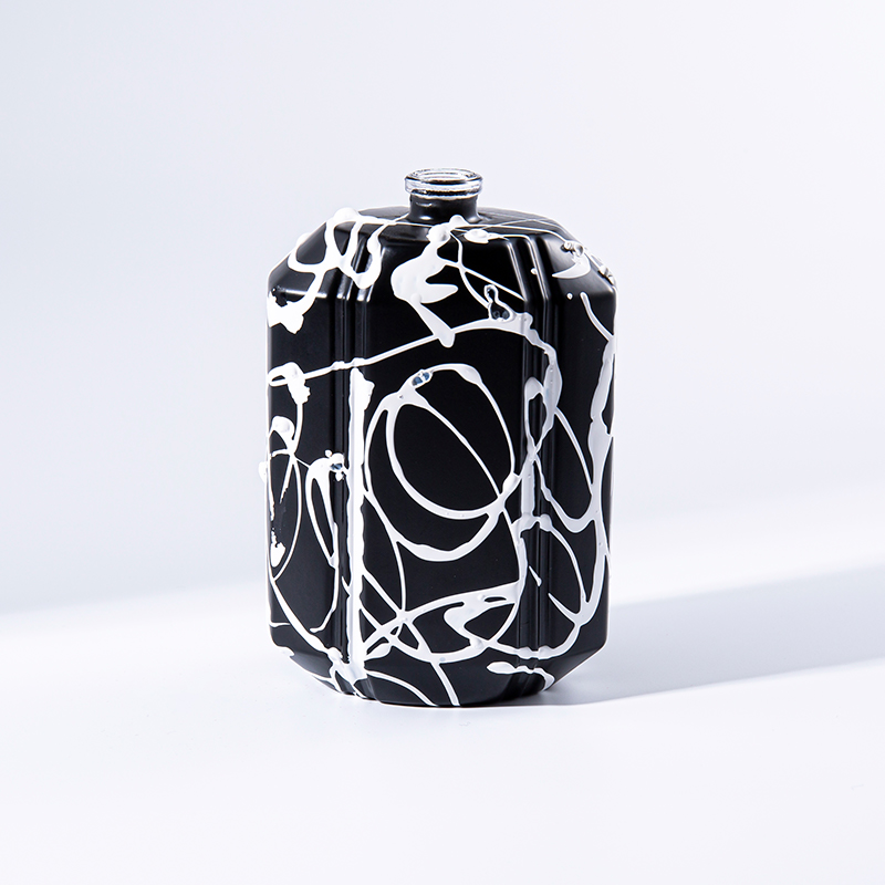J3617 زجاجة عطر مكبوسة بسعة 100 مل