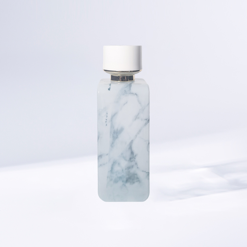 J2689 مجموعة زجاجات عطر بسعة 108 مل
